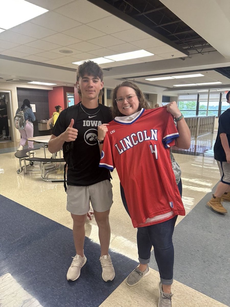 baseball_lynx's tweet photo. Opening Day means Teacher Appreciation! Thank you for your tireless dedication and commitment to the success of the baseball players! #Together https://t.co/a2bzpIBS3u
