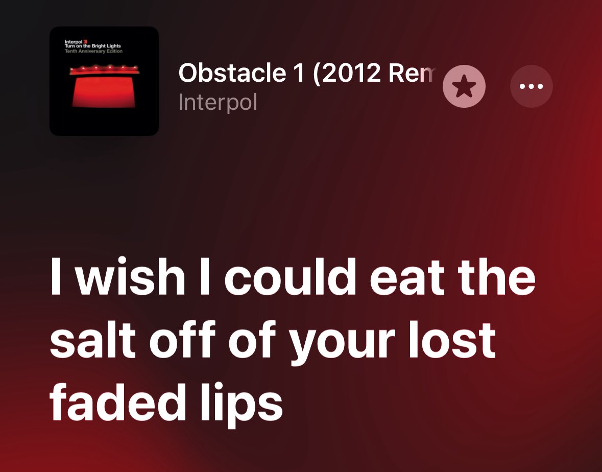 bananablancas tweet media