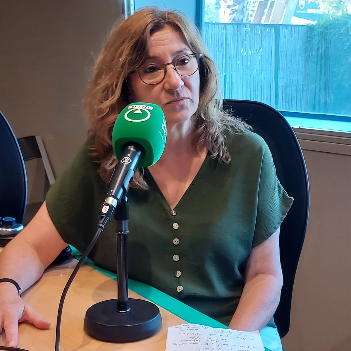 Marta Espona Burgués (@mesponab) on Twitter photo Els Premis Caterina Casas d'aquest divendres vinent han ocupat gairebé tot l'espai d'<a href="/ercmolins/">ERC Molins de Rei</a> d'avui a <a href="/Radiomolins/">Ràdio Molins de Rei</a>, però també hem comentat:
⁉️que encara no tenim resposta sobre la pregunta d'habitatge al darrer Ple
🏢la reubicació d'àrees municipals radiomolinsderei.cat/programs/bondi… Els Premis Caterina Casas d'aquest divendres vinent han ocupat gairebé tot l'espai d'<a href="/ercmolins/">ERC Molins de Rei</a> d'avui a <a href="/Radiomolins/">Ràdio Molins de Rei</a>, però també hem comentat:
⁉️que encara no tenim resposta sobre la pregunta d'habitatge al darrer Ple
🏢la reubicació d'àrees municipals radiomolinsderei.cat/programs/bondi…