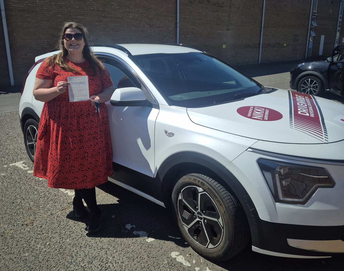 Whooooo hooooooo is a FIRST TIME test pass for Grace with only 2 d_f !
Take care on the roads - stay safe and gimme a beep n wave 👋 Much love Nik x
 #LearnRightwithDriveWright 
Want to join our TEAM - Click on the link below 👇👇
drive-wright.co.uk