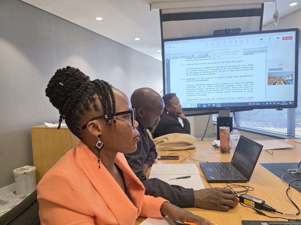 The Chairperson of Section 79 Health Oversight Committee, Cllr Peggy de Bruin chaired a successful Committee meeting.