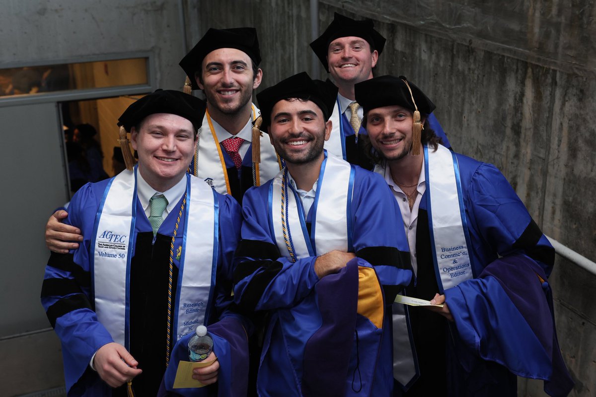 HofstraMBB's tweet photo. πππ to our guy Petey Galgano on earning his degree last night from @Hofstra_Law! What an accomplishment!
#PrideOfLI | #HofGrad | #HofGrad25 https://t.co/Ztf6dtniy4