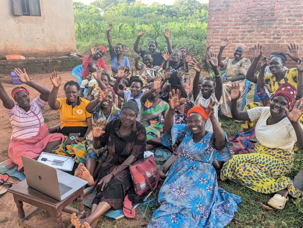 murphycharity_'s tweet photo. Empowering Underserved Rural Women in Uganda through global mentorship in entrepreneurship! At Murphy Charitable Foundation Uganda, we’re helping women unlock opportunities and thrive in business with life-changing online training. #Empowerment #WomenInBusiness https://t.co/ZbC5g10nUm
