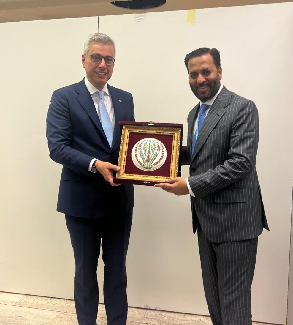 Pakistan Mission Geneva (@pakun_geneva) on Twitter photo Health Minister <a href="/KamalMQM/">Syed Mustafa Kamal</a> met H.E. Kemal Memişoğlu, Minister of Health of Türkiye.
Minister Kamal thanked the Turkish leadership and the people of Turkiye for their historical support for Pakistan.
Recalling the deep-rooted ties between the two brotherly countries, they Health Minister <a href="/KamalMQM/">Syed Mustafa Kamal</a> met H.E. Kemal Memişoğlu, Minister of Health of Türkiye.
Minister Kamal thanked the Turkish leadership and the people of Turkiye for their historical support for Pakistan.
Recalling the deep-rooted ties between the two brotherly countries, they