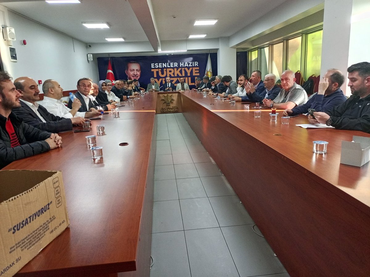 İlçe Başkanımız Sayın Emrullah Erkuş’un başkanlığında, İl Yönetim Kurulu Üyemiz Sayın Ahmet Keserci’nin katılımlarıyla İlçe Yönetim Kurulu Toplantımızı gerçekleştirdik.
<a href="/EmrullahErkus/">Emrullah ERKUŞ</a> 
<a href="/ahmet_keserci/">Av. Ahmet KESERCİ</a>