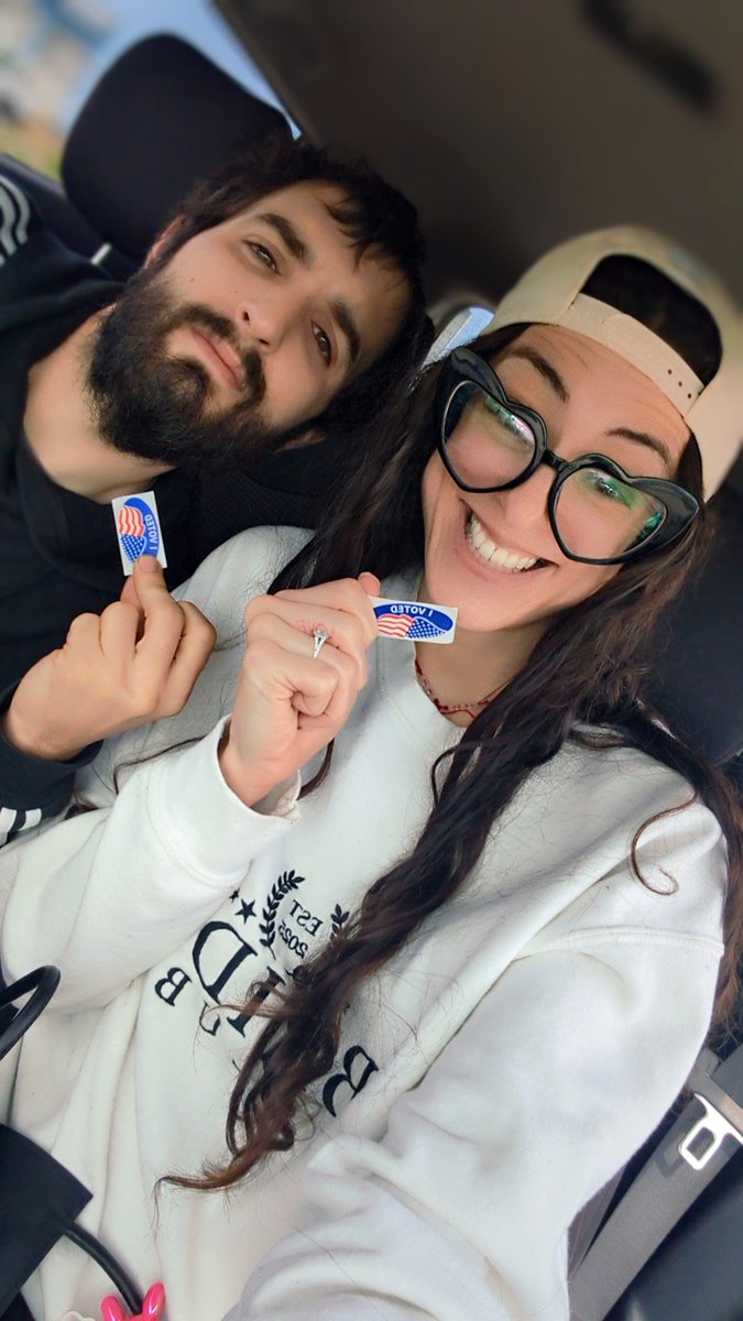 SandraIsis369's tweet photo. We VOTED 🇺🇸 We Care ☑️ #Pittsburgh #Pennsylvania #itmatters #washington #myvotecounts #doyourpart #Engagement @ScottPresler https://t.co/ANa1xpDu8l