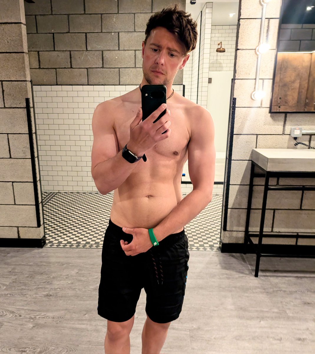Nathan Forest tweet media