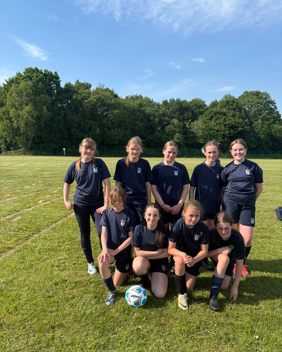 🥈 for our girls tonight in the district football comp. Well done girls  ⚽️ 👏 #PROUD