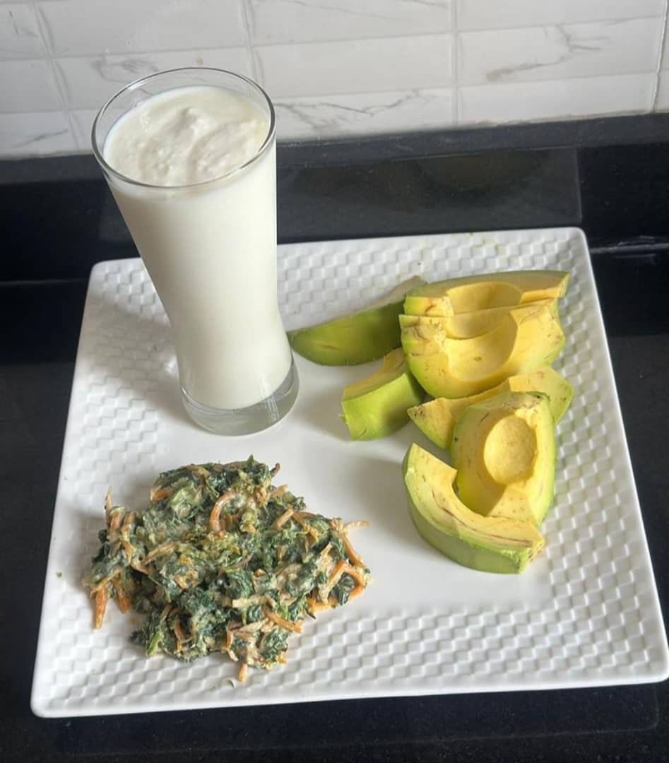 agnes_prudence's tweet photo. Unajua maziwa mtindi yana faida nyingi kiafya?
Husaidia usagaji chakula
Huboresha kinga ya mwili
Ni chanzo kizuri cha probiotics
Kunywa mtindi kila siku – afya yako itakushukuru!
#Mtindi #AfyaYako https://t.co/W66S3FS4Tt