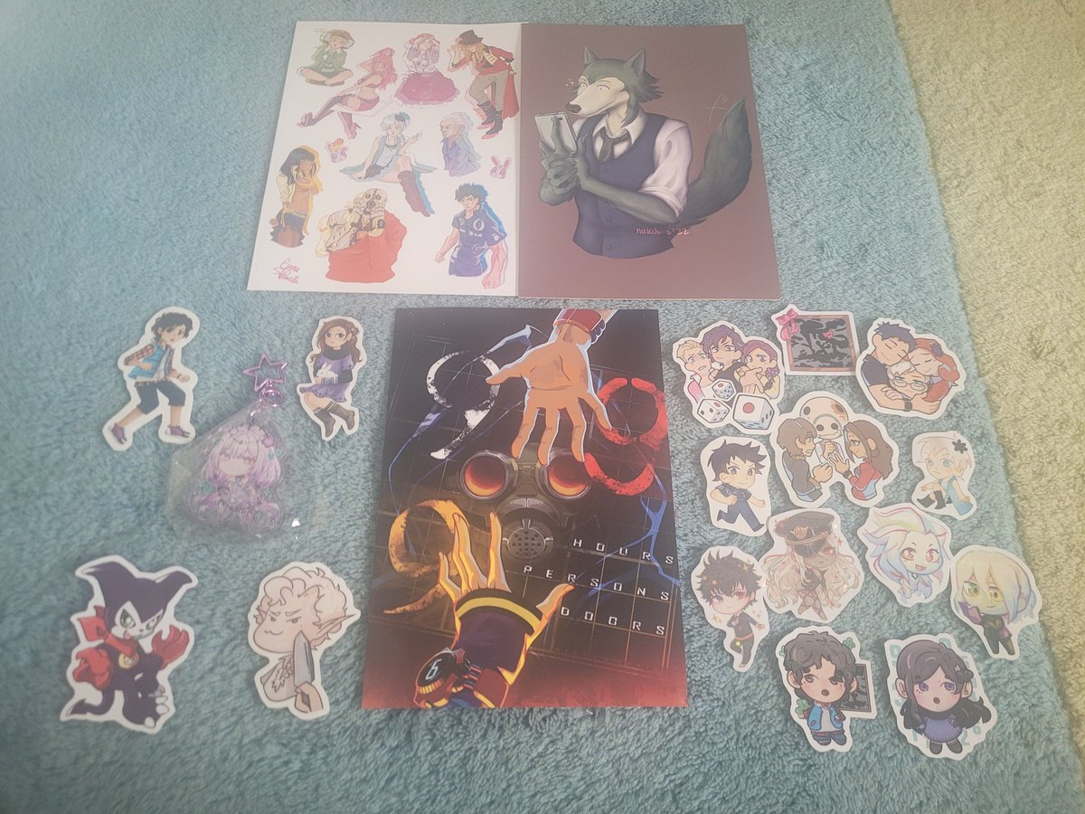 Haul de la Uchikoshi Weekend con casi todo cosas de Zero Escape (lo del stamp rally fue ideaza).

<a href="/zashuart/">zashu ✰ JW Valencia AH57 ✰ Fatamoru Plushies</a> <a href="/Siplick/">☆ Siplick! @ JW VALENCIA AH26</a> <a href="/nichromatic/">Nico ∠( ᐛ 」∠)＿🎏 NC7 JW Valencia</a> <a href="/nakchios/">🌌 CEO of Siete 🌌 ⚔️🐱 @DOKOMI</a> <a href="/shaula_art/">Shaula Art 🌸✨</a> <a href="/ImNotAMarySue/">i have a problem @ NC29 JW Valencia / UchiRally</a> <a href="/planet_alhena/">Alhena Planet ✨</a>