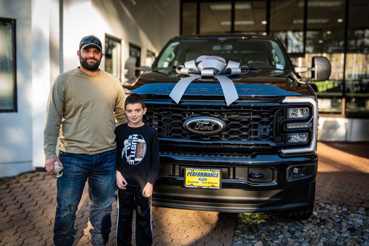 🎉🚗 Big cheers for your new Ford! 🥳 May the open road bring you unforgettable adventures and joy. Drive safe and enjoy every mile! 🌟 

#PerformanceFord #Performance #Drivewithperformance #NewCar #FordFamily

performanceforddealer.com