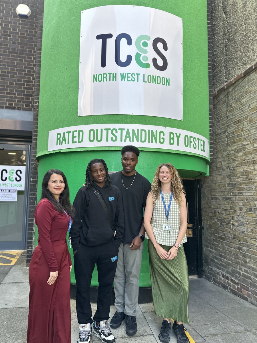 We were honoured to welcome Amani Simpson to our TCES North West London School!

Amani shared his powerful and inspiring journey with our staff, encouraging us to keep empowering our students to realise their potential.

Thank you, Amani. 🌟