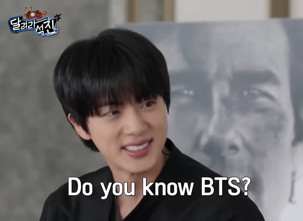 ineedseoks's tweet photo. i’m cry of course this is seokjin’s first question for tom cruise https://t.co/U22bR9yOUr