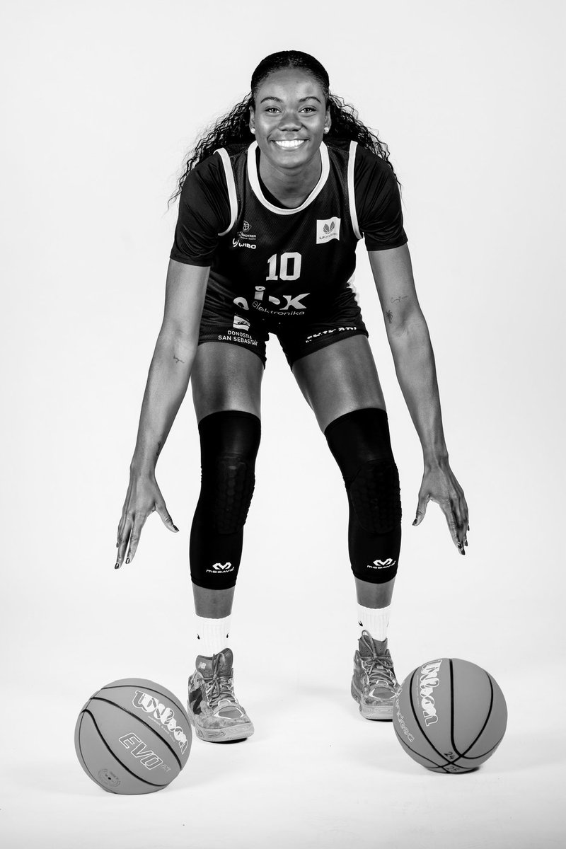 Iris Mbulito tweet media