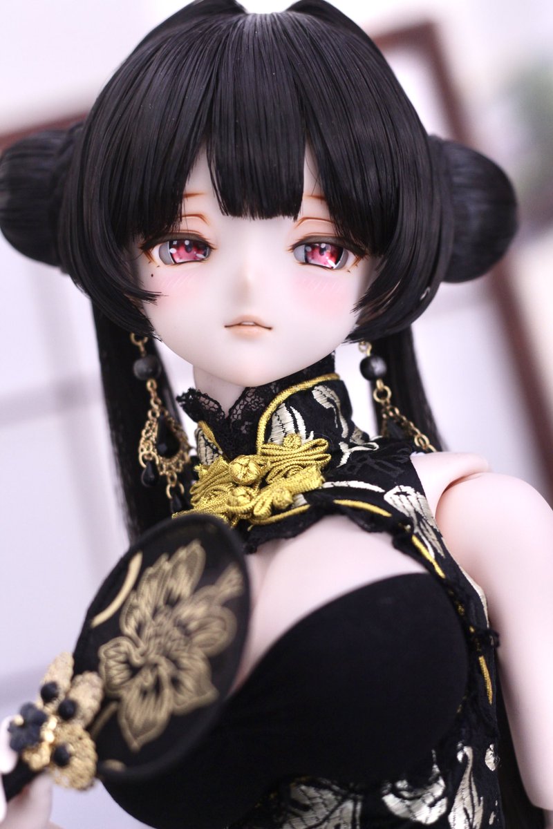 今回完成したのは、クールビューティーなお姉さんです。
いつもと少し違った雰囲気で、とても美しく仕上がりました…☺️
皆さんにも気に入っていただけたら嬉しいです✨

🌟今週の出品予定です

#船長っ子