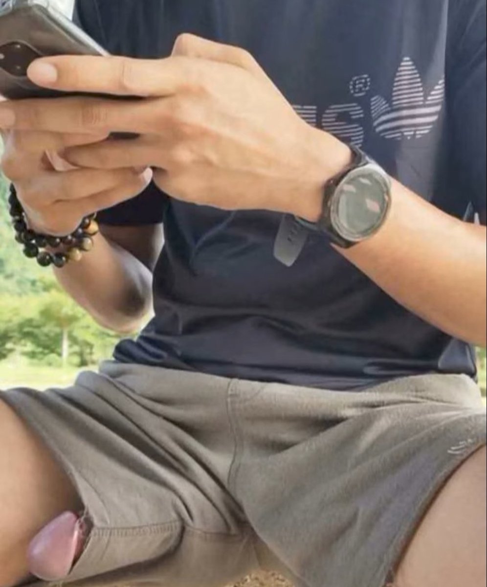 Dekonereal tweet media