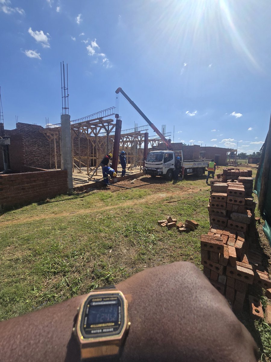 #casioprojectstour Harare Institute of Technology. (H. I. T) I always underrated this institution but it's been inspiring working here. So much potential.