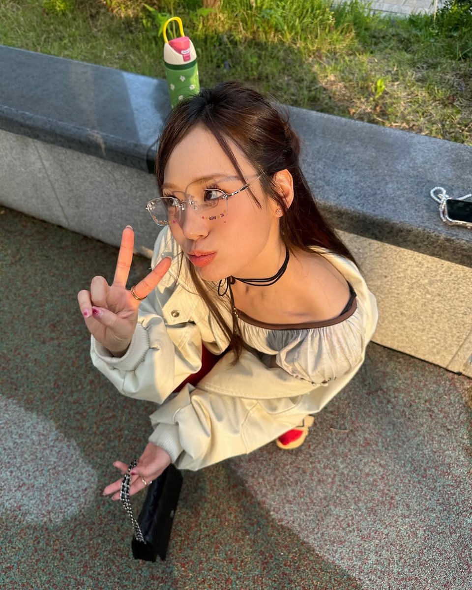 JIGAMINXTREAM's tweet photo. 📸 [ POST  IG  Update : mmini.j]

✨️คนสวยมาอัพเดทความน่ารักกันอีกแล้ว 

💝 มาทักทายคนสวยกันเยอะๆน๊าาา 
✅️  LIKE
✅️  COMMENT 
✅️  REPOST AND SHARE กันเลย

🔗https://t.co/vBitI2O2Ws

#Jigamin지가민 #XTREAM https://t.co/6orfKOtarl