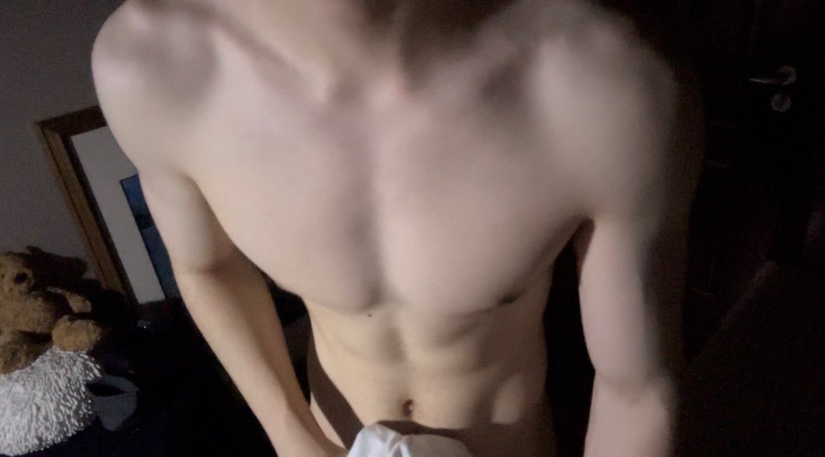 嫩嫩的一具身体