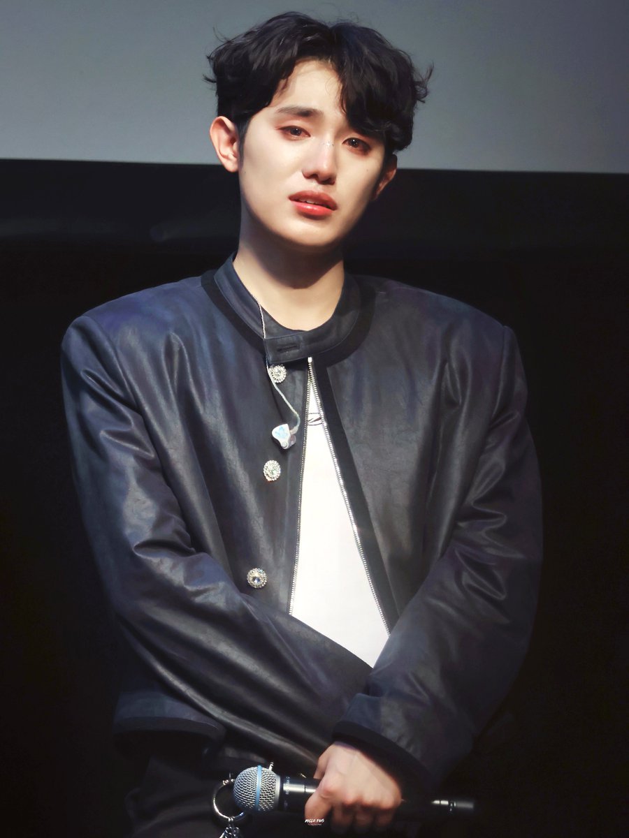 250518

고생많았어요 

#밀 #이용수 #Mill #ミル
#온리원오브 #OnlyOneOf