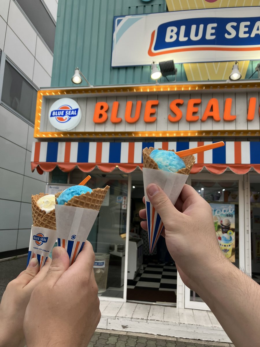 JoeLineger's tweet image. 30くらいになってこういう遊びに付き合える友達って偉大だなと思う😢