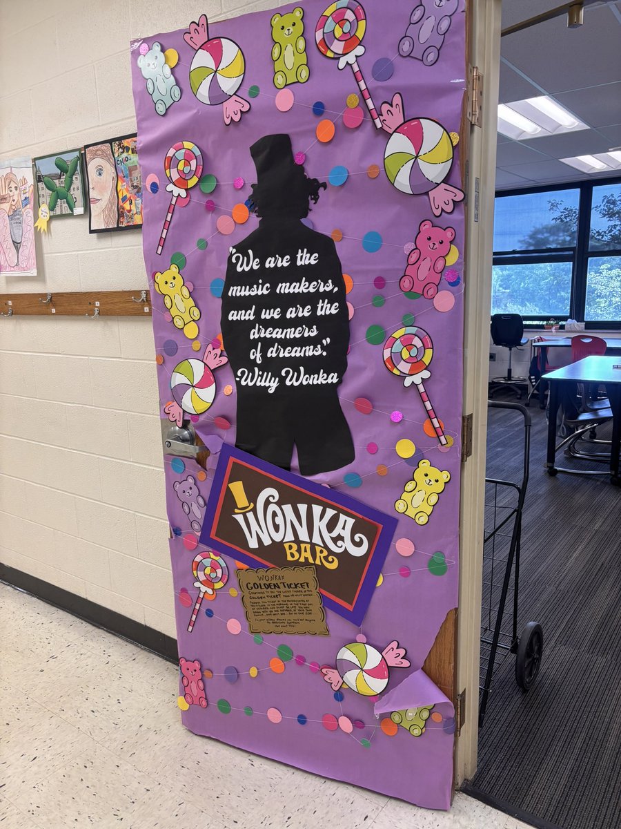 Loving these festive doors for our upcoming Celebration of Learning! Thank you, parents! #hornetpride