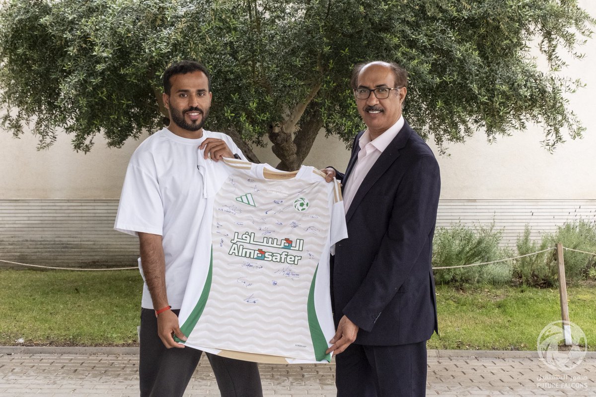 📸 من زيارة وفد وزارة التعليم واتحاد الرياضة المدرسية إلى مقر البرنامج بمدينة سالو 🇪🇸

بحضور الدكتورة فاطمة أحمد الجاسر مدير إدارة معايير ومتطلبات التعليم الإلكترني والتعليم عن بعد، والأستاذة رنا سعود البريكان المشرف العمومي للإدارة العامة لقنوات التعليم الالكتروني والتعليم عن