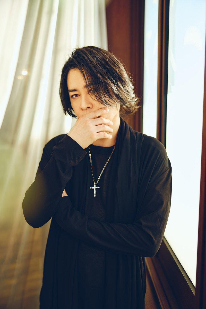 a cRoss ニューアイテム予約スタート！】 河村隆一が今身につけたい