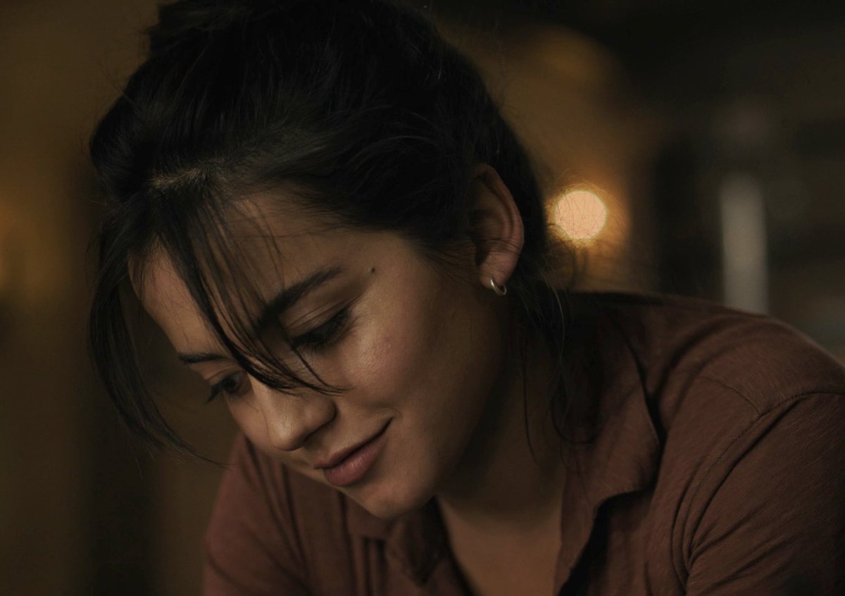 kendramerced's tweet photo. the kind of beauty you’d fight a war for https://t.co/JPYVjHUOfY