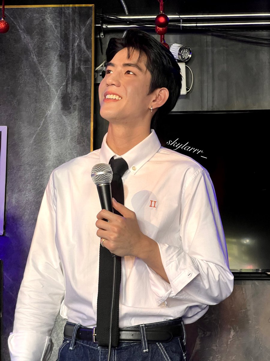 Songyuling727's tweet photo. so handsome today！！！
@jimmyyjp_ @Sea_tawinan 
#jimmyyjp #sea_tawinan 
#MEISEABacktoTwilightCampusxJimmySea https://t.co/RoVNoxw9Up