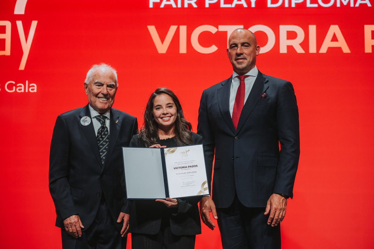 The International Fair Play Committee (CIFP) has awarded the Thailand Hockey Association (THA) and international #hockey umpire Victoria Pazos (Paraguay) with the World Fair Play Diploma in the categories of “Willi Daume – Promotion of Fair Play” and “Jean Borotra – Career of