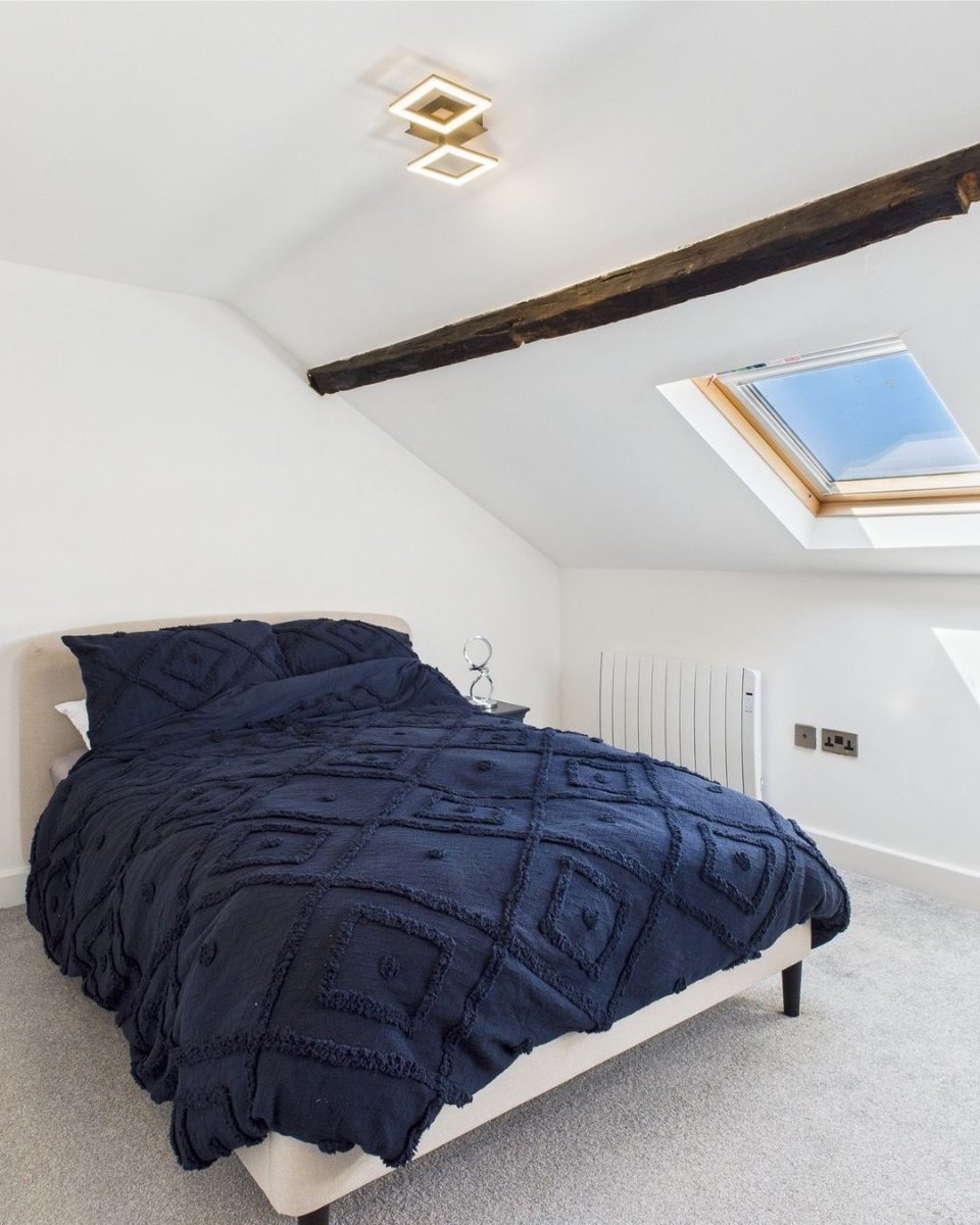 PROPERTY OF THE WEEK

20 Albion Street, Hull, HU1 3TG | £895 pcm
2 BED | 1 LIVING | 2 BATH⁠

Are you interested in this property?
Contact Helen Vincent for more info.
T: 01482 755490
E: helen@lime-property.co.uk