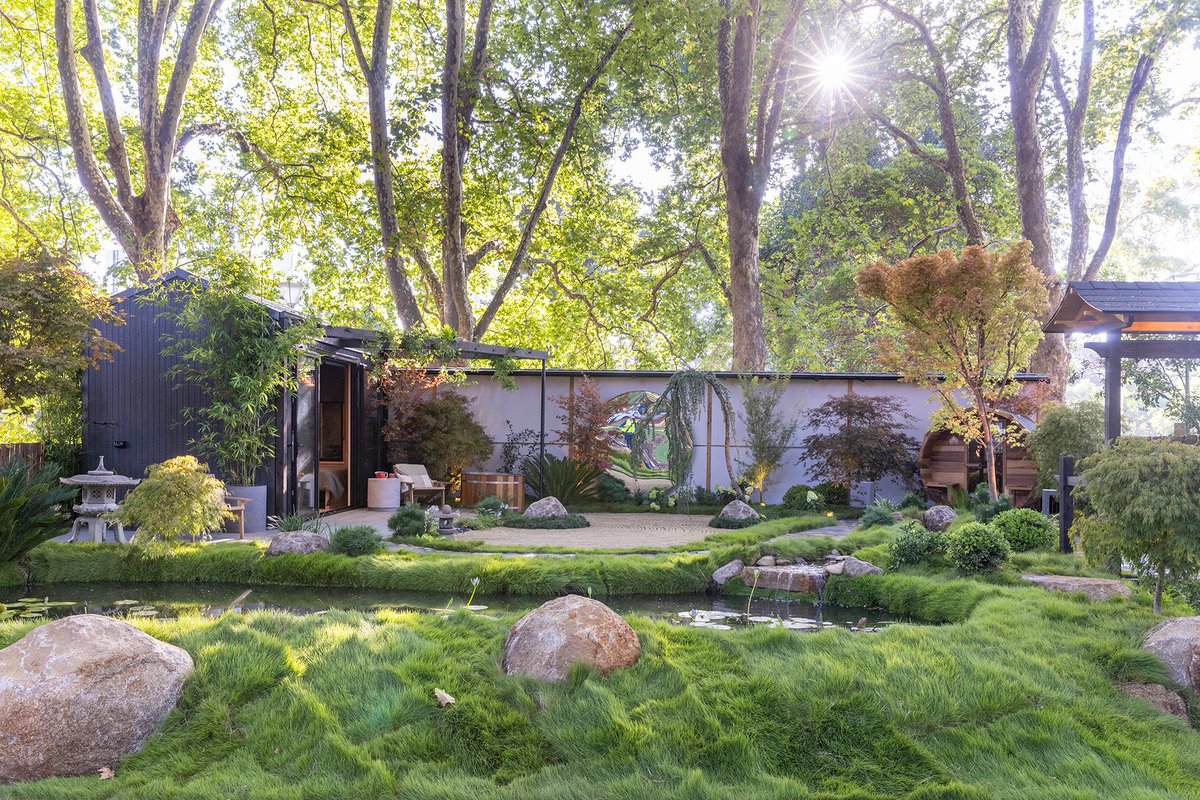 HeperLighting's tweet photo. YUTORI Garden, exhibited at the Melbourne International Flower &amp; Garden Show 2025 and designed by award-winning landscape designer Christian Jenkins using DRAGO... Adopting the philosophy of “slowing down and just being”, https://t.co/cppYeXf1WW