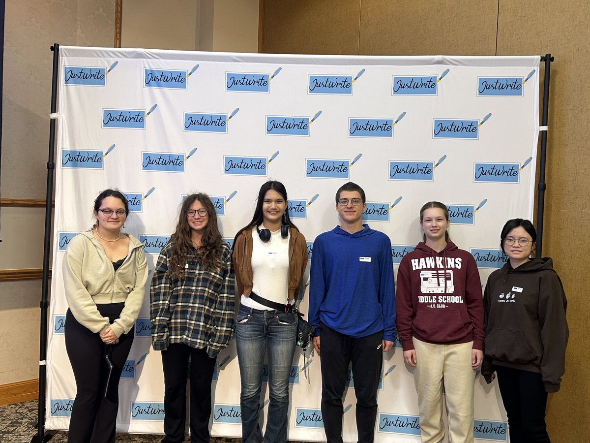 Ms. Arnold tweet media