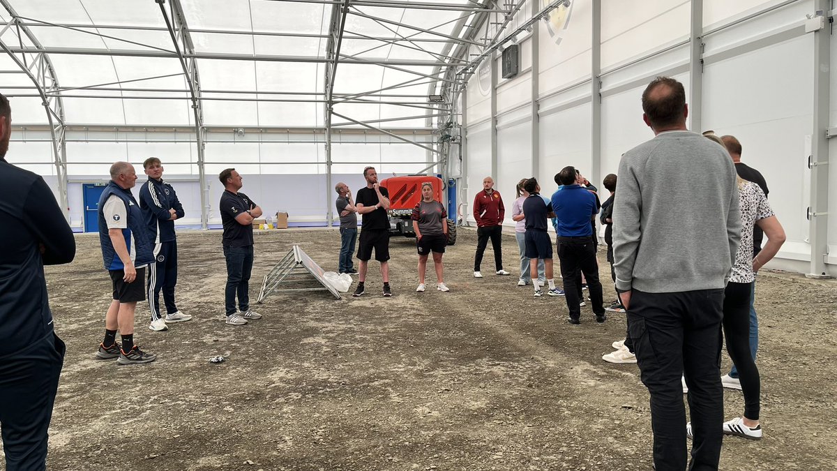 ScotFACentral's tweet photo. @GaryDoctor1 @J10Lauren A tour from @MrStephenBarr of the excellent facilities at Little Kerse alongside the exciting new indoor pitch 🏟️⚽️ https://t.co/o81lDz0p7Y