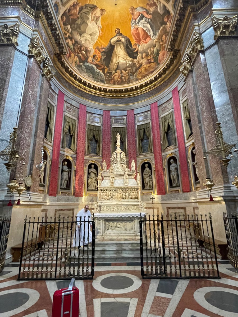 stefanansinger's tweet photo. Let’s go! #opchant #gregorian #chant https://t.co/fyi8nG3RY0