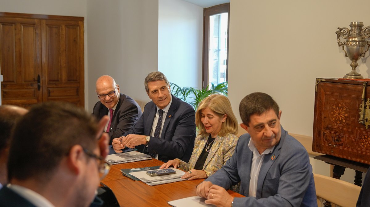 Delegación del Gobierno en Andalucía tweet media