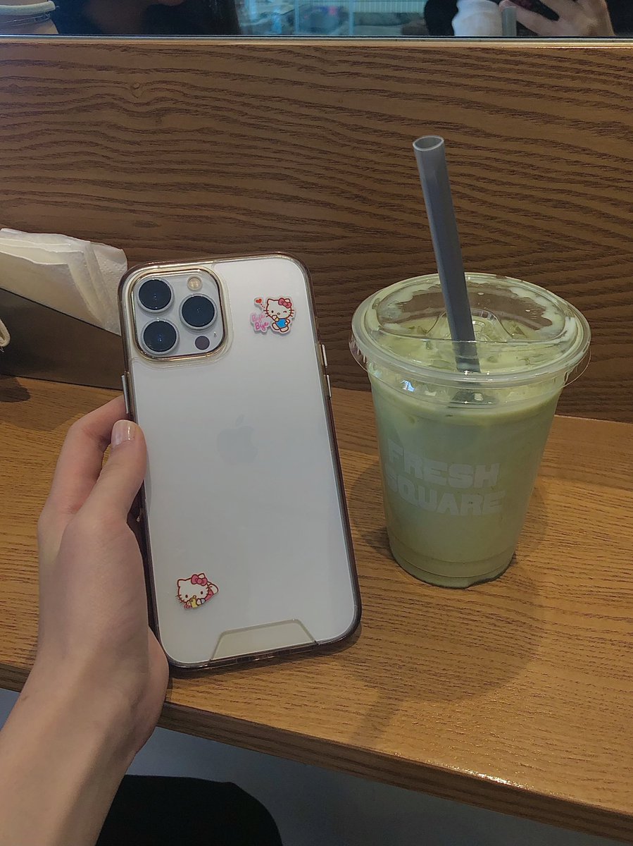 sepitilam's tweet photo. Hiiii 🌞🥤 https://t.co/kZ3f5nWQxs