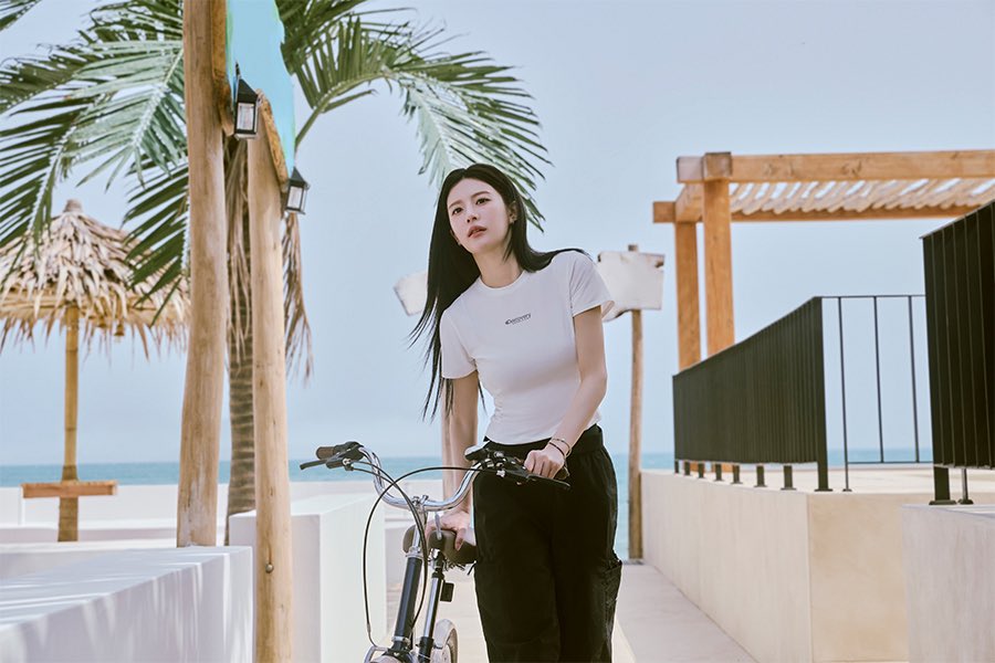 YJ. tweet media