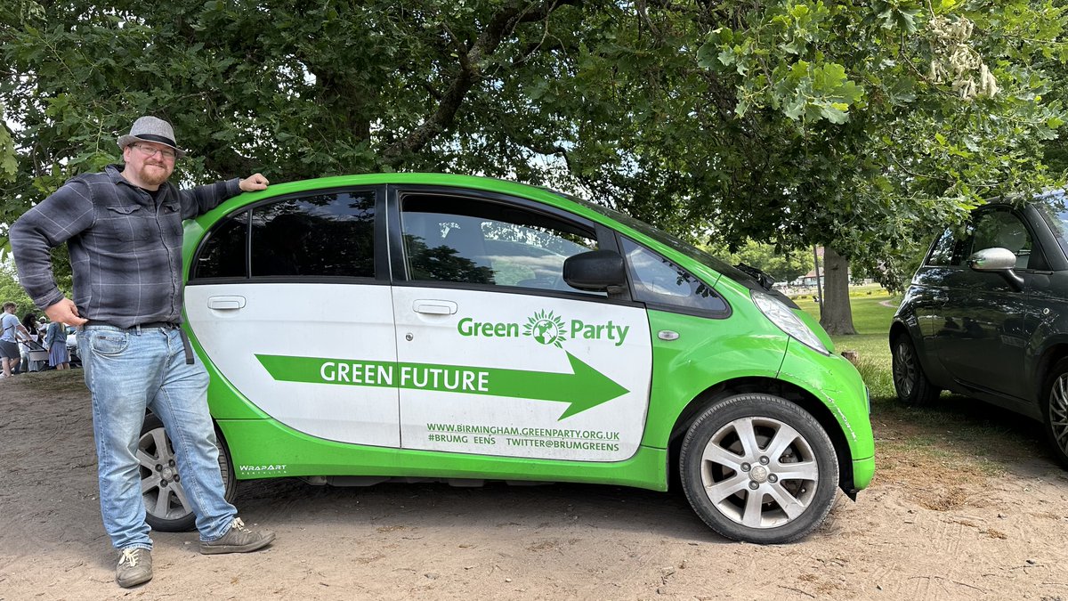 Green Party calls for more electric vehicle infrastructure near one of the UK's largest parks

medium.com/@paras.acharya…

#ukpolitics #environment #electricvehicles #politics #ClimateAction #Birmingham #UK #Suttoncoldfield
