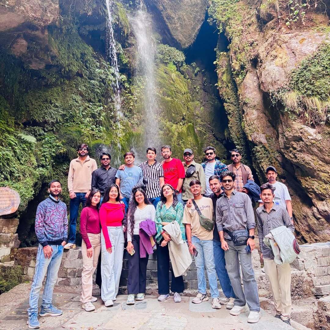 netleonweb's tweet image. Life@netleon
Work fuels us, but travel resets us!!!💻✈️
Our amazing team took a refreshing break amidst the breathtaking beauty of Kasol & Jibhi, Himachal Pradesh — and what a memorable trip it was! 💙
From riverside chills to mountain thrills, the journey was filled with…