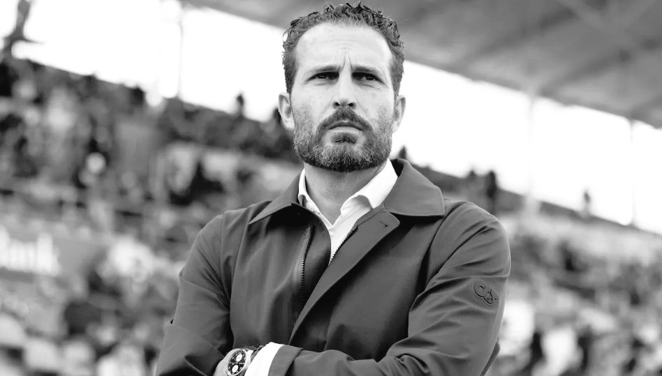 FerElTomatxAzul's tweet image. Sin los 12 puntos que consiguió estaríamos en segunda división 

El villano de una historia mal contada.