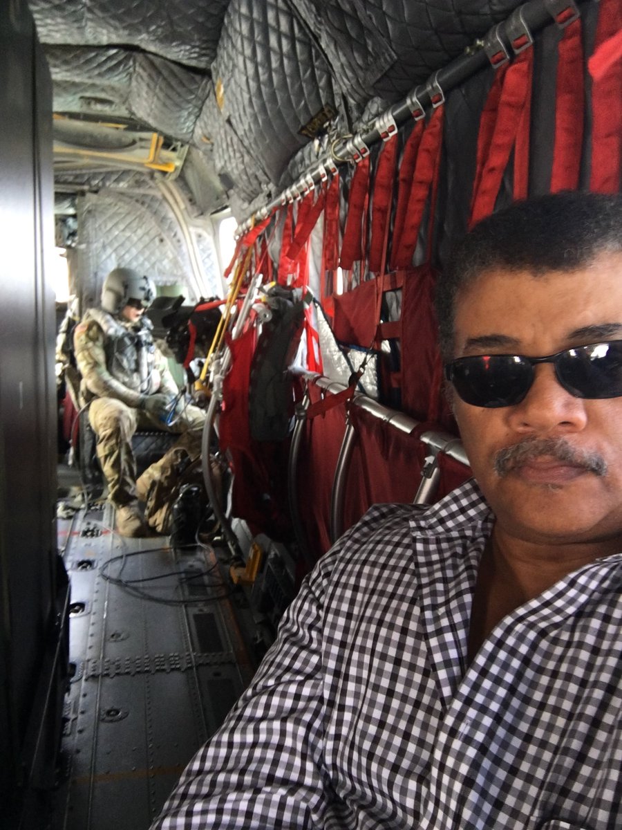 Neil deGrasse Tyson tweet media