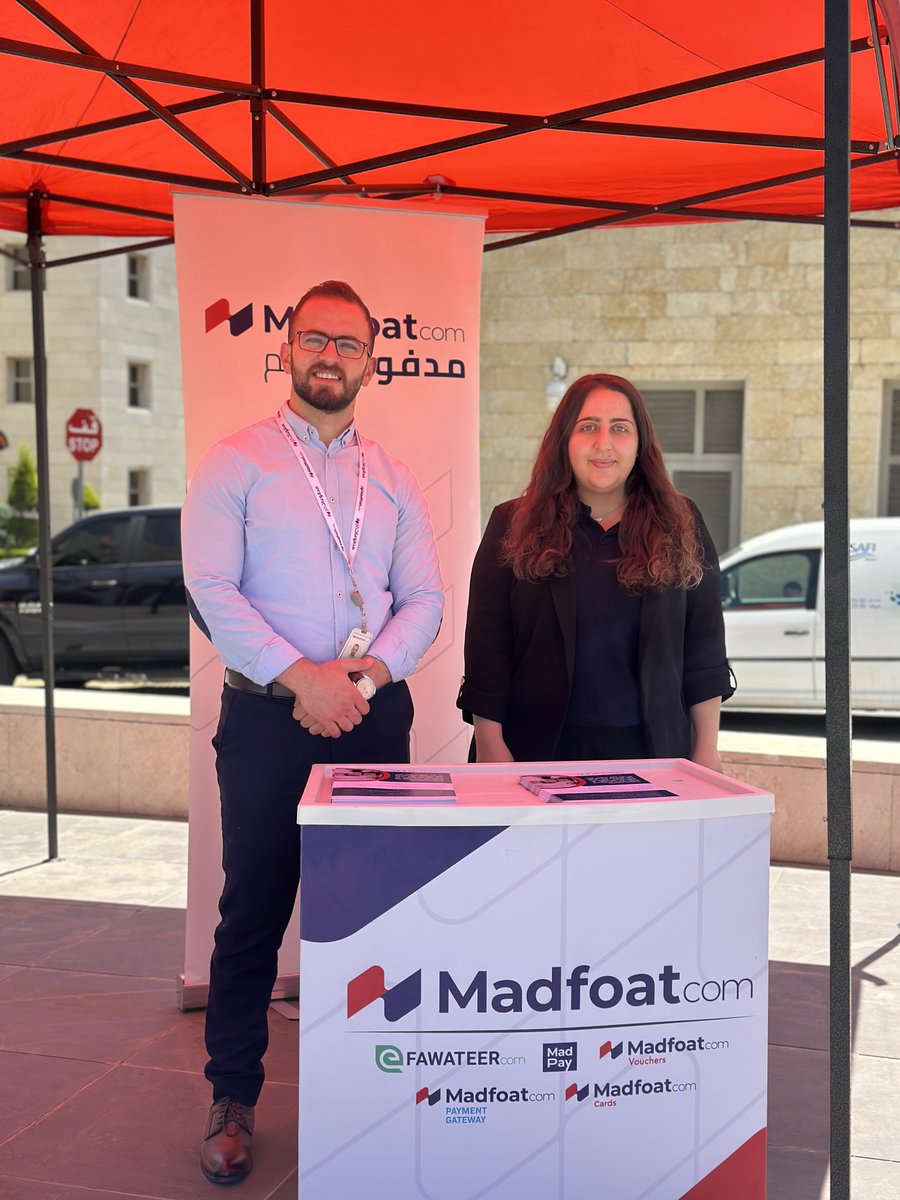 MadfoatCom tweet media