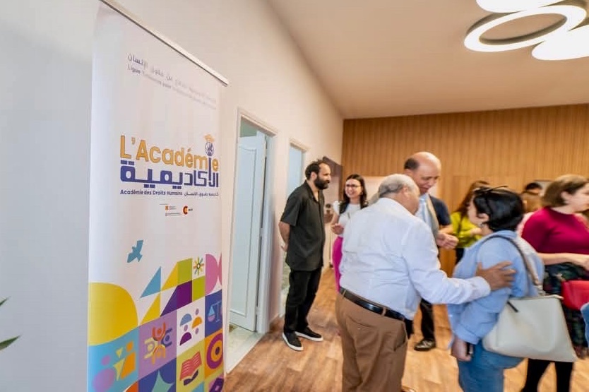 ⚖️🇹🇳 À l’occasion des 48 ans de la LTDH, l’Académie des Droits de l’Homme ouvre officiellement ses portes en Tunisie !
Un projet soutenu par la <a href="/CooperacionESP/">Cooperación Española</a>🇪🇸 pour promouvoir les droits humains, la paix et la citoyenneté.

🔗bit.ly/3F2MTfb