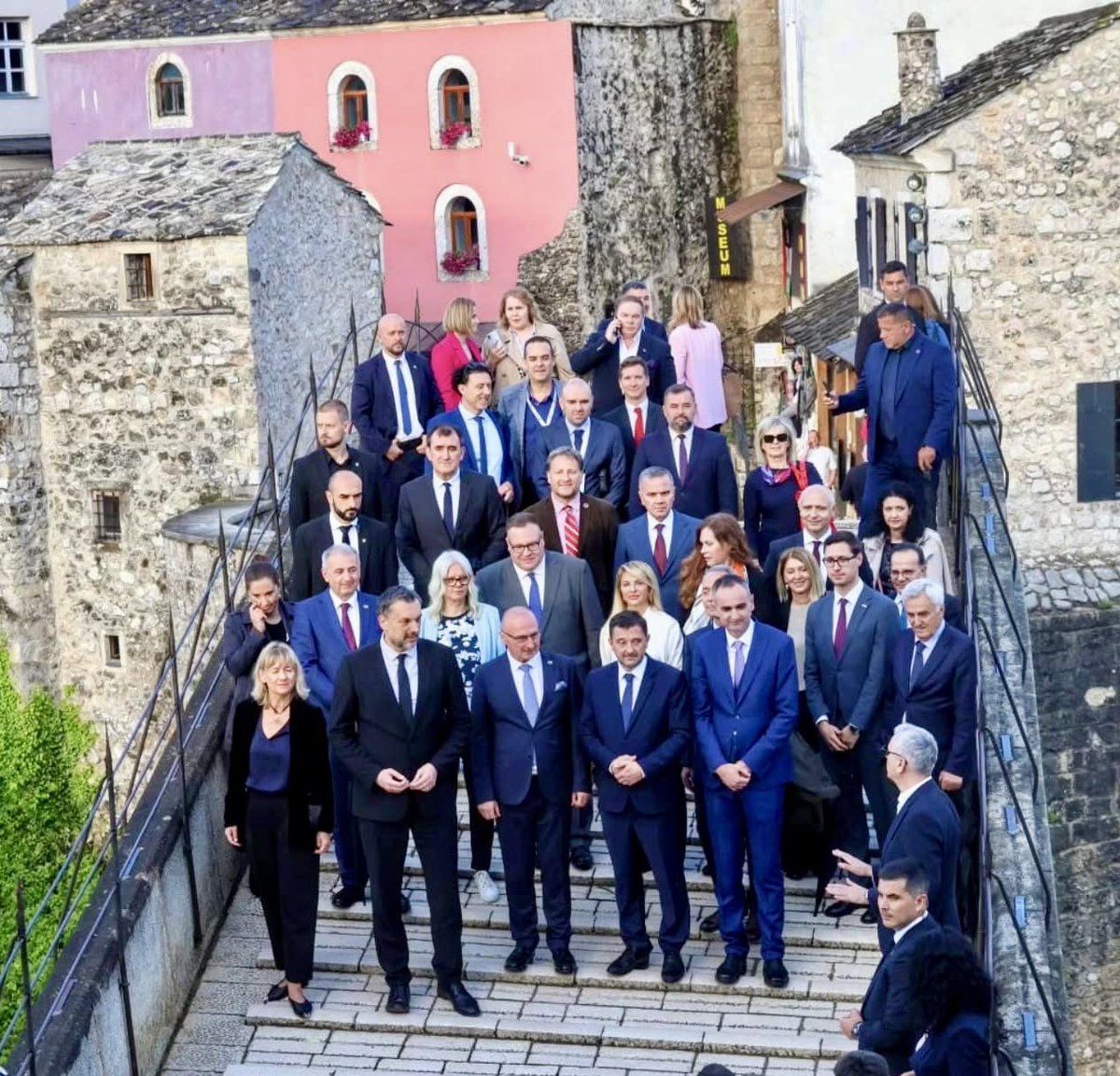 Renaud Meyer (@renaudmeyer) on Twitter photo In #Mostar, <a href="/UNDPBiH/">UNDP in Bosnia and Herzegovina</a> is pleased to join Minister <a href="/DinoKonakovic/">Elmedin Dino Konaković</a> of <a href="/mfa_bih/">Ministry of Foreign Affairs of BiH 🇧🇦</a> & many partners for the 2nd #DialogueForTheFuture Conference focused on heritage & youth. Building a peaceful future requires learning from the past, using heritage & youth as powerful actors #SDG16 In #Mostar, <a href="/UNDPBiH/">UNDP in Bosnia and Herzegovina</a> is pleased to join Minister <a href="/DinoKonakovic/">Elmedin Dino Konaković</a> of <a href="/mfa_bih/">Ministry of Foreign Affairs of BiH 🇧🇦</a> & many partners for the 2nd #DialogueForTheFuture Conference focused on heritage & youth. Building a peaceful future requires learning from the past, using heritage & youth as powerful actors #SDG16