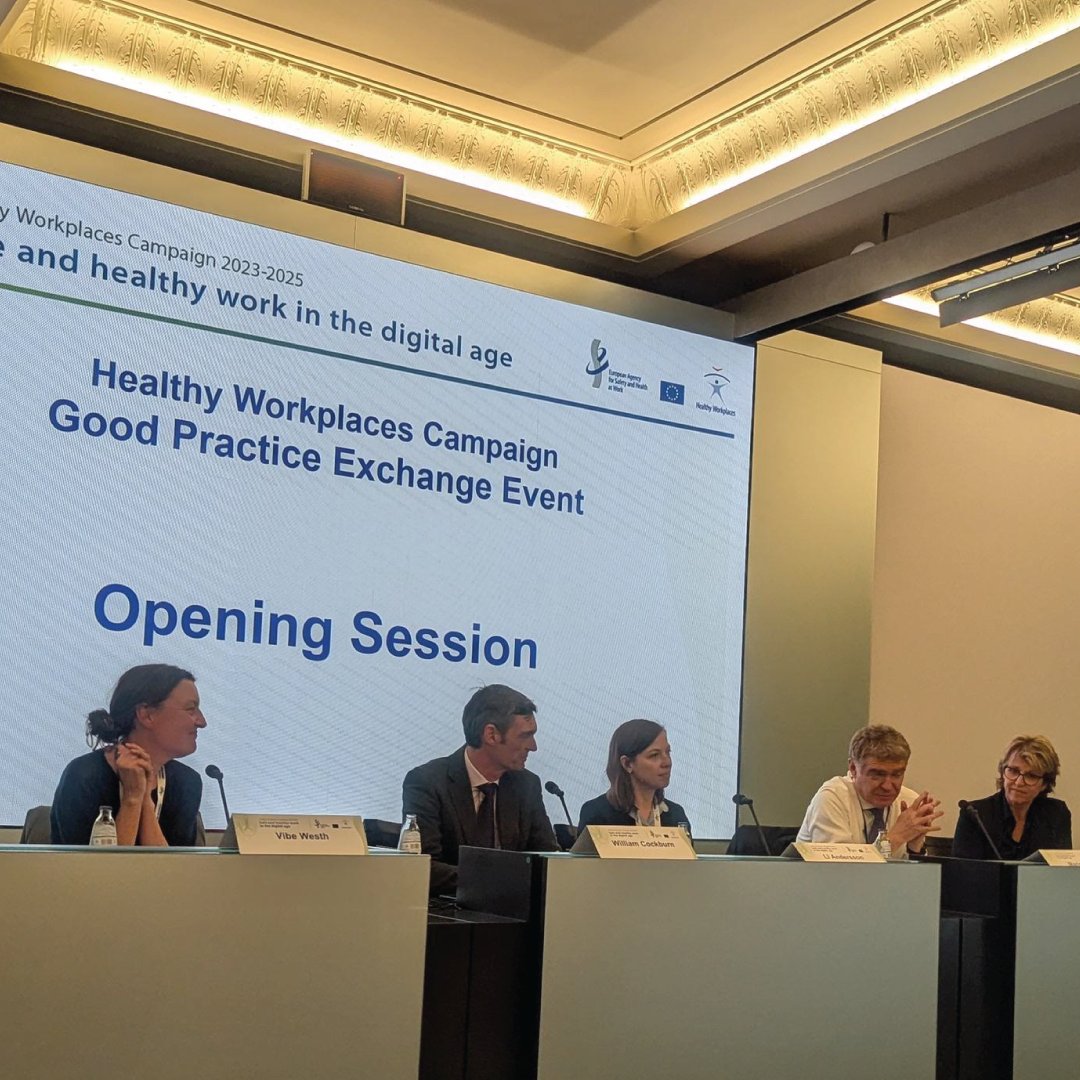 EU-OSHA 🇪🇺 (@eu_osha) on Twitter photo 'Good #OSH boosts morale and productivity, cut costs for businesses.The link with competitiveness is clear.
The Commission is committed through Quality Jobs Roadmap and an updated Screentime Directive.'
Mario Nava, Director-General <a href="/EU_Social/">EU Social 🇪🇺</a> at <a href="/EU_OSHA/">EU-OSHA 🇪🇺</a> Good Practice Exchange. 'Good #OSH boosts morale and productivity, cut costs for businesses.The link with competitiveness is clear.
The Commission is committed through Quality Jobs Roadmap and an updated Screentime Directive.'
Mario Nava, Director-General <a href="/EU_Social/">EU Social 🇪🇺</a> at <a href="/EU_OSHA/">EU-OSHA 🇪🇺</a> Good Practice Exchange.
