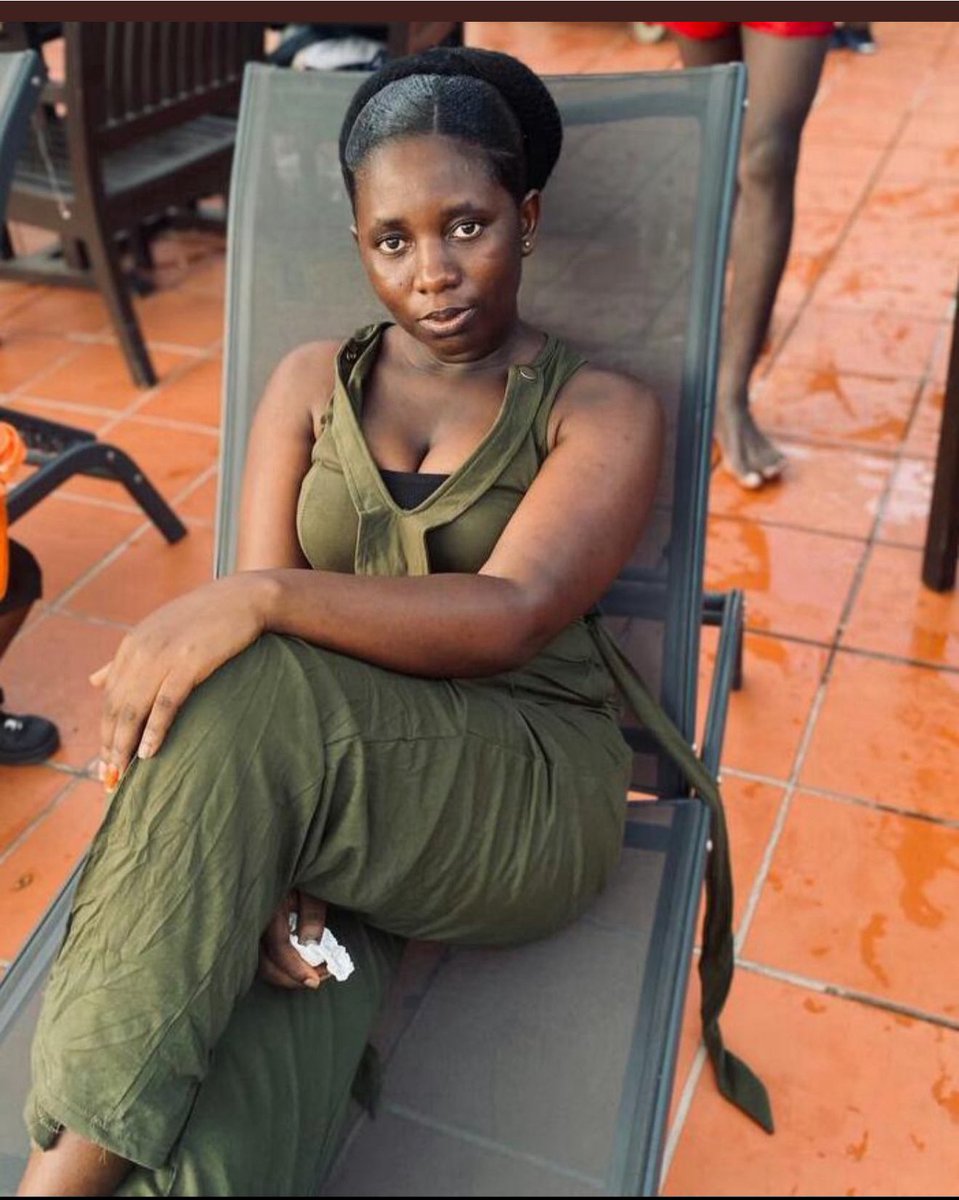bigHotbaby1's tweet photo. Her real name is Bridget Afi Koradza. a shameless scammer!!!! Bridget you are heartless. You took advantage of people’s kindness and trust. You shared the money with your friends and used the rest to buy a new fridge and stock up on foodstuffs!! all from people’s kindness and concern. Wickedness in high places. You will be the last scammer to try this nonsense here. Enough is enough📌📌 wickedness 🤮🤮