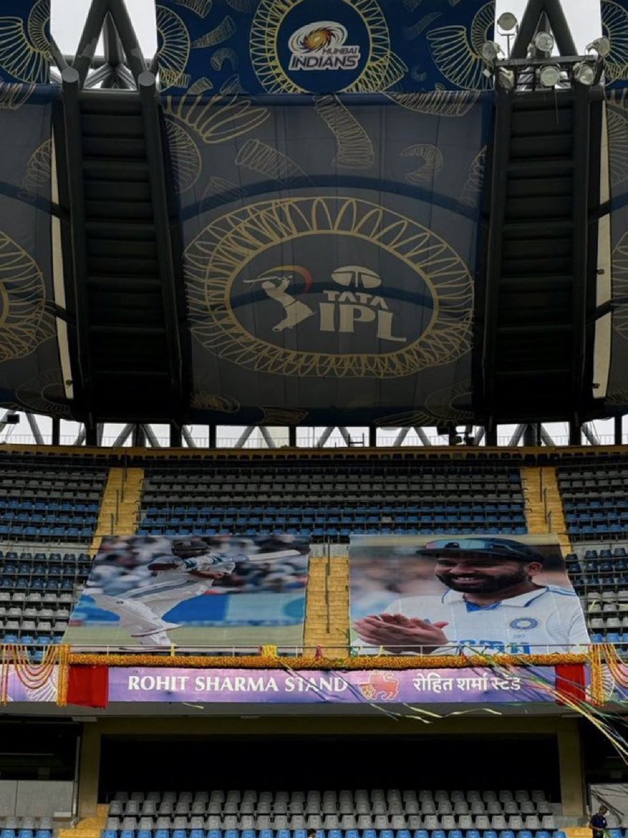 asmemesss's tweet photo. Mumbai You have one thing to do.

WEAR WHITE FOR ROHIT https://t.co/FKUrVQGSjv