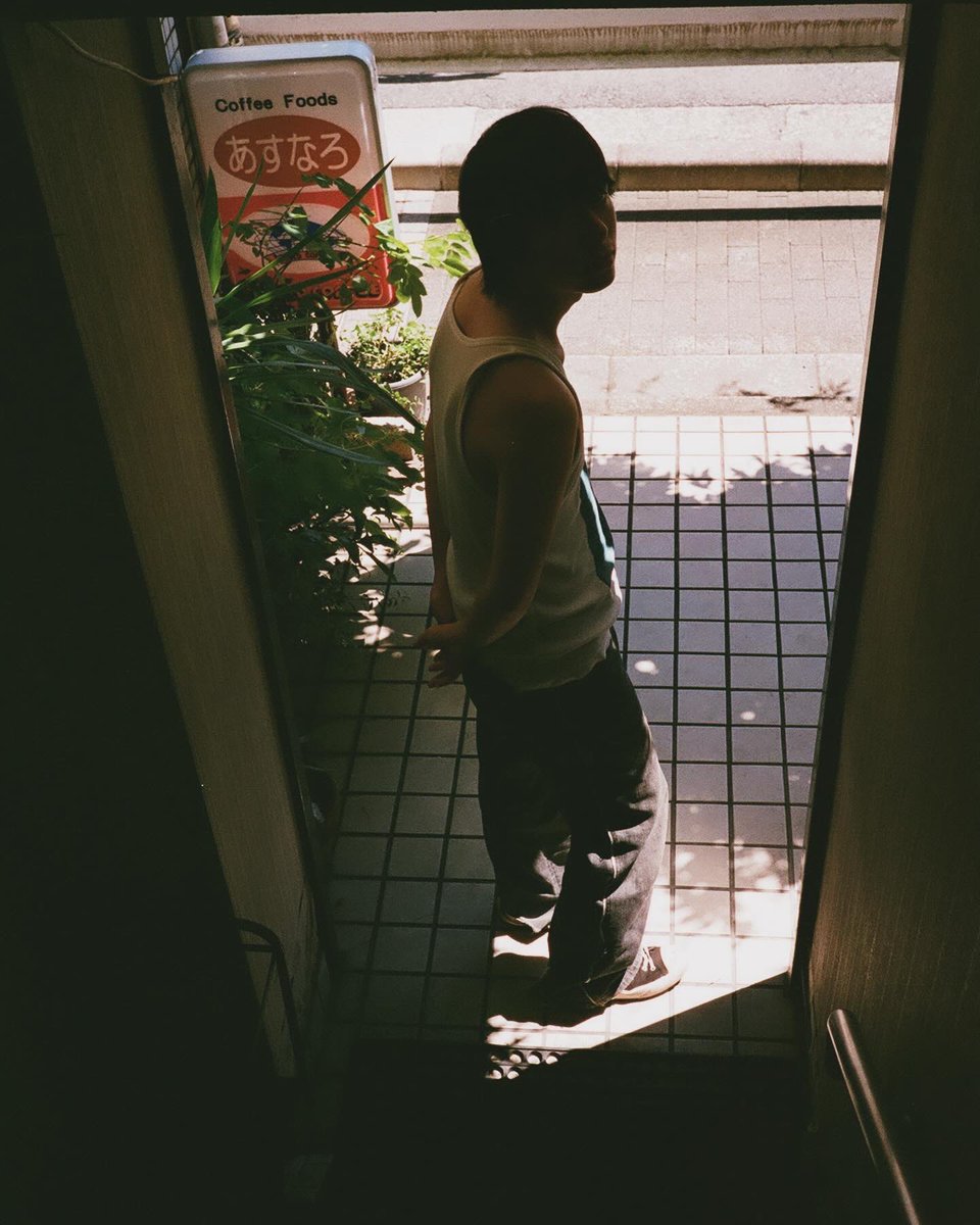 uttnsy's tweet photo. フィルムたけ〜( ; ; )っていっつも話してるから、そんな貴重なのに俺の事撮っていいのって聞いてくれるけど、貴重だから大切なものを撮ってるんだぜ https://t.co/3E1E5rDX50